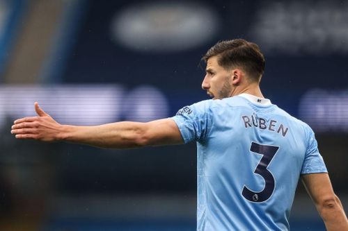 Man City đã biến tiền ông chủ thành tiền tài trợ thế nào?