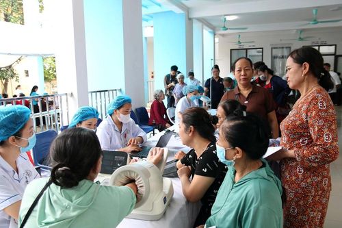 Bộ Y tế tháo gỡ nhiều vướng mắc trong công tác khám sức khỏe định kỳ miễn phí toàn dân