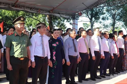Quảng Ngãi: Dâng hương kỷ niệm 150 năm Ngày sinh cụ Huỳnh Thúc Kháng