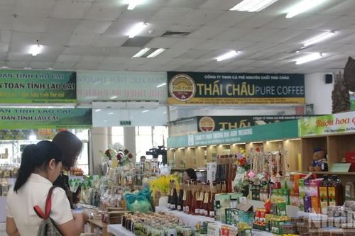 Đẩy mạnh quảng bá, số hóa và kết nối thị trường cho sản phẩm làng nghề