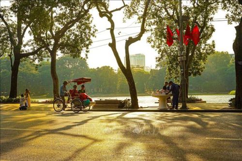 Thời tiết hôm nay (30-9): Miền Bắc ngày nắng, có nơi nắng nóng gay gắt