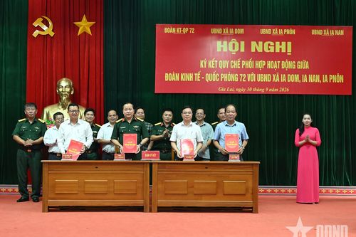 Đoàn Kinh tế - Quốc phòng 72 (Binh đoàn 15) ký quy chế phối hợp hoạt động với ba xã biên giới tỉnh Gia Lai