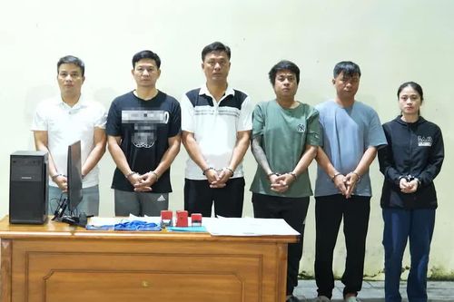 Khởi tố 6 người núp bóng hợp đồng mua bán nợ để cưỡng đoạt tài sản
