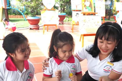 TPHCM triển khai kế hoạch thí điểm chương trình tiếng Anh tích hợp ở bậc mầm non