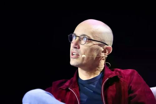 CEO Shopify cảnh báo mặt trái của AI tạo sinh
