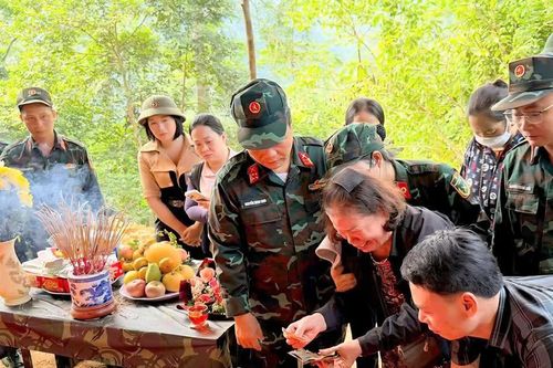 Quy tập 2 hài cốt liệt sĩ tại Tuyên Quang