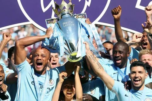 Cựu Chủ tịch Man City đề nghị xử nặng đội bóng cũ