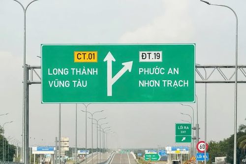 Cao tốc Bến Lức - Long Thành trước giờ thông tuyến