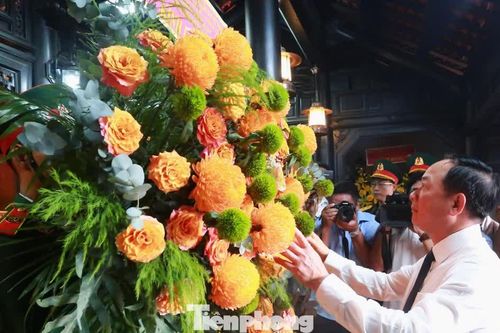 Trưởng Ban Tuyên giáo Trung ương: Tiếp nối tinh thần Huỳnh Thúc Kháng - 'chí khí bền, đạo đức cao'