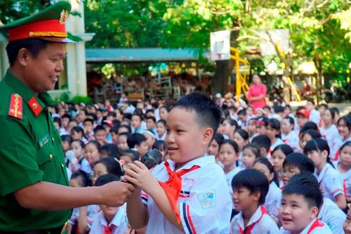 TP Huế: Dạy kỹ năng thoát hiểm, xử lý tình huống khẩn cấp cho học sinh