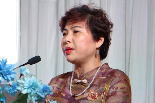 Năm 2030 sẽ có 100% giáo viên dạy tiếng dân tộc đạt chuẩn đào tạo