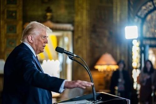 Ông Trump tin Tehran sẽ nhượng bộ, Iran gửi thư tới cử tri Mỹ