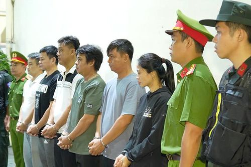 Bắt băng nhóm đòi nợ thuê núp bóng Công ty Công Danh ở TPHCM