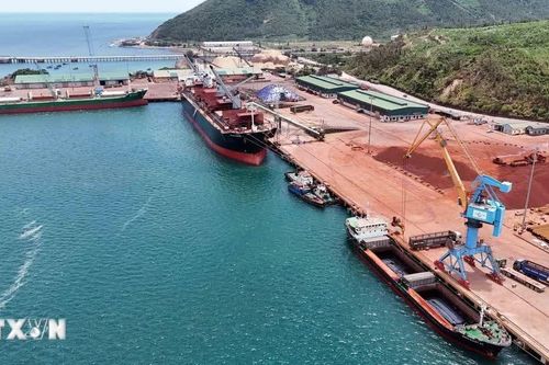Hà Tĩnh: Sản lượng hàng hóa qua cảng biển tăng mạnh trong 9 tháng