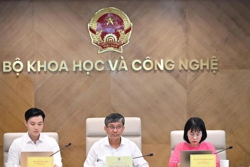 Hoàn thiện khung pháp lý đẩy mạnh chuyển đổi số quốc gia