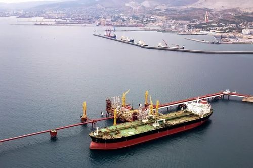 Doanh thu dầu thô Nga vọt lên cao nhất kể từ năm 2022