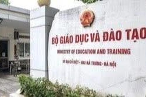 Ban đại diện cha mẹ học sinh không được thu, quản lý tiền hỗ trợ