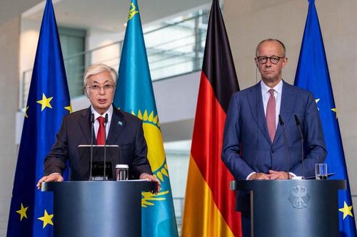 Tổng thống Kazakhstan: Chấm dứt ngay lập tức xung đột Ukraine là không thực tế