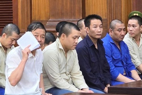 Án tù cho những kẻ tổ chức sử dụng ma túy tại căn hộ chung cư
