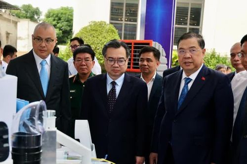 Loạt điểm nghẽn cản công nghiệp hỗ trợ Việt Nam vươn lên chuỗi giá trị cao