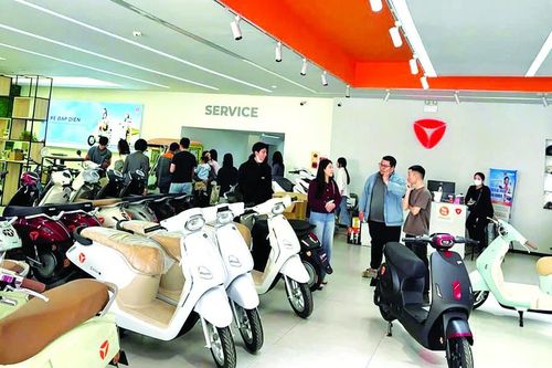 Thị trường xe máy điện vào cuộc đua mới