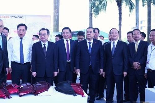 Phát triển công nghiệp hỗ trợ, củng cố năng lực tự chủ của nền kinh tế