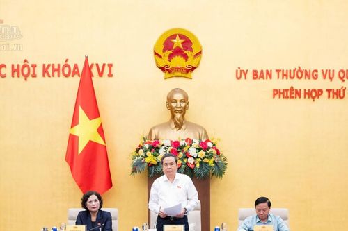 Bế mạc Phiên họp thứ 6 của Ủy ban Thường vụ Quốc hội