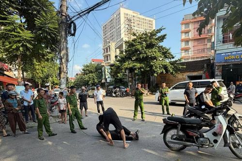 Bắc Ninh: Bắt 2 “cẩu tặc” manh động, chém người dân khi bị phát hiện