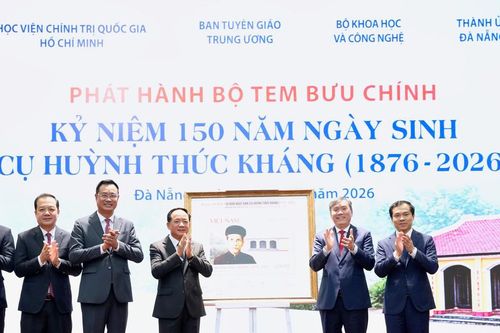 Phát hành bộ tem bưu chính kỷ niệm 150 năm ngày sinh cụ Huỳnh Thúc Kháng