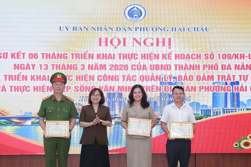 Phường Hải Châu: Vận động 100% hộ kinh doanh sử dụng vỉa hè cam kết chấp hành quy định về trật tự đô thị