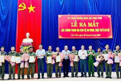 Chư Pưh kiện toàn lực lượng bảo vệ an ninh ở cơ sở