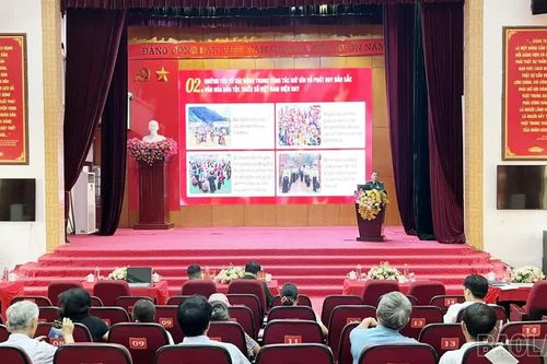 Lan tỏa tinh thần pháp luật và Phong trào “Bình dân học vụ số” tại vùng biên Bát Xát