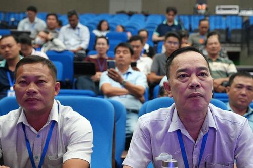Hơn 400 cán bộ, viên chức Báo và PTTH Lâm Đồng học tập, quán triệt các nghị quyết mới