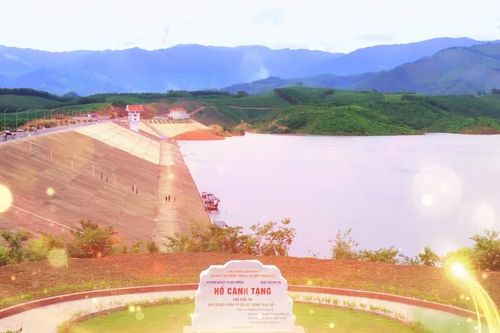 Hồ Cánh Tạng - công trình thủy lợi quy mô bậc nhất khu vực miền Bắc