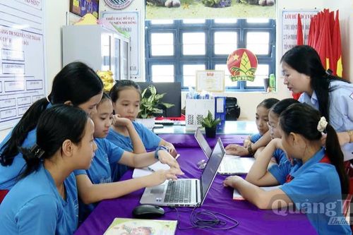 Mở không gian sáng tạo cho đội viên