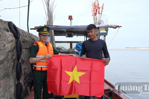 Gắn kết tình quân dân