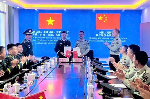 Hội đàm tăng cường quản lý, bảo vệ biên giới Việt Nam - Trung Quốc