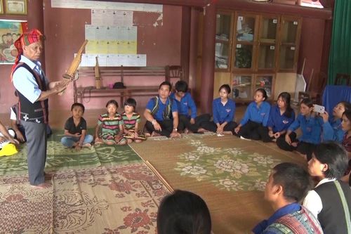 Truyền dạy âm nhạc truyền thống ở A Lưới 1