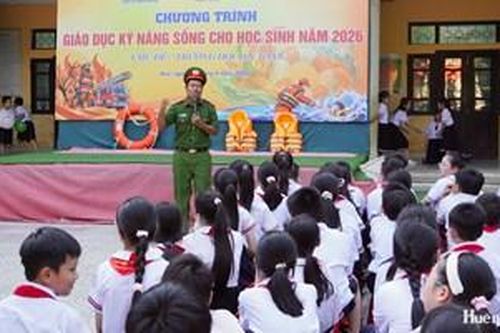 Hơn 600 học sinh được trang bị kỹ năng ứng phó tình huống khẩn cấp