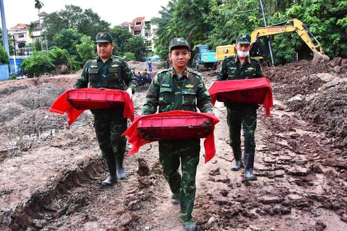 Tìm kiếm, quy tập thêm 10 bộ hài cốt liệt sĩ tại Công viên Lê Thị Riêng