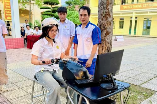 Mỹ Đức (Hà Nội): Hướng dẫn học sinh nhận diện nguy cơ từ ma túy, bạo lực học đường