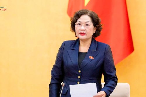 Chuyển trọng tâm từ quản lý quy trình, thủ tục sang quản lý chất lượng và kết quả đầu ra