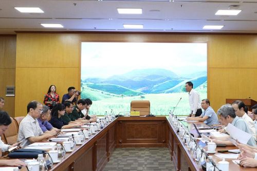 Tham vấn chính sách Luật Đê điều (sửa đổi): Tăng phân quyền, đẩy mạnh quản trị bằng dữ liệu