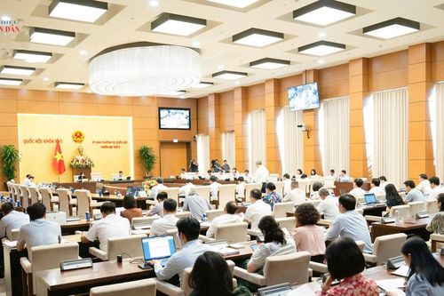 Hoàn thiện quy định về chính sách ưu đãi, hỗ trợ đầu tư nước ngoài