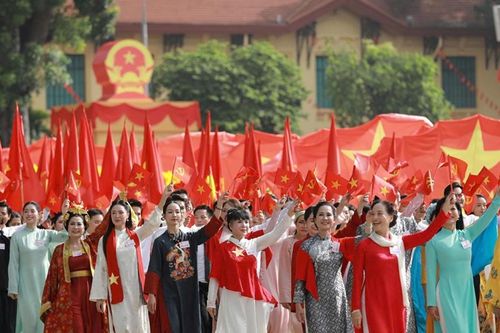 Tổ chức Ngày Văn hóa Việt Nam gắn với Ngày hội Đại đoàn kết toàn dân tộc