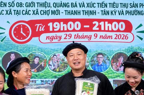 'Chợ phiên số' mở thêm đầu ra cho nông sản HTX vùng DTTS&MN