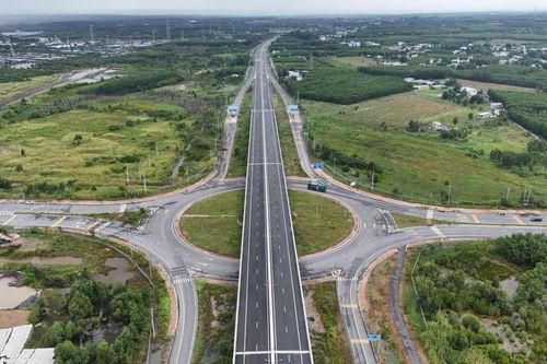 Hôm nay cao tốc Bến Lức - Long Thành thông xe toàn tuyến