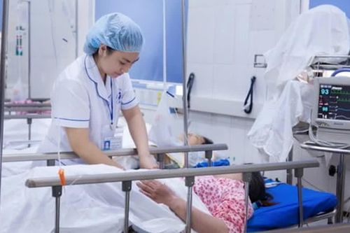 Hà Nội thí điểm hỗ trợ đăng ký khai sinh tại bệnh viện