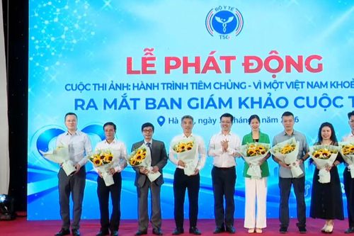 Hành trình tiêm chủng – Lan toả hình ảnh đẹp vì cộng đồng