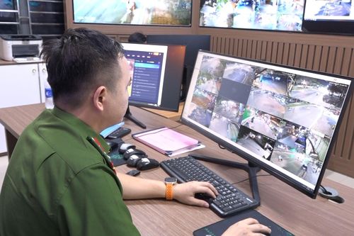 "Mắt thần" giữ bình yên phố phường
